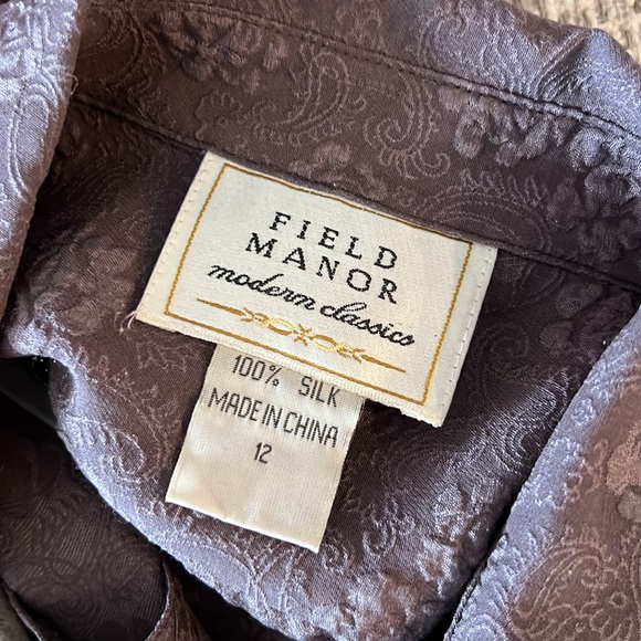 Vintage FIELD MANOR 100% Silk Floral Button Down Blouse - Picture 3 of 7